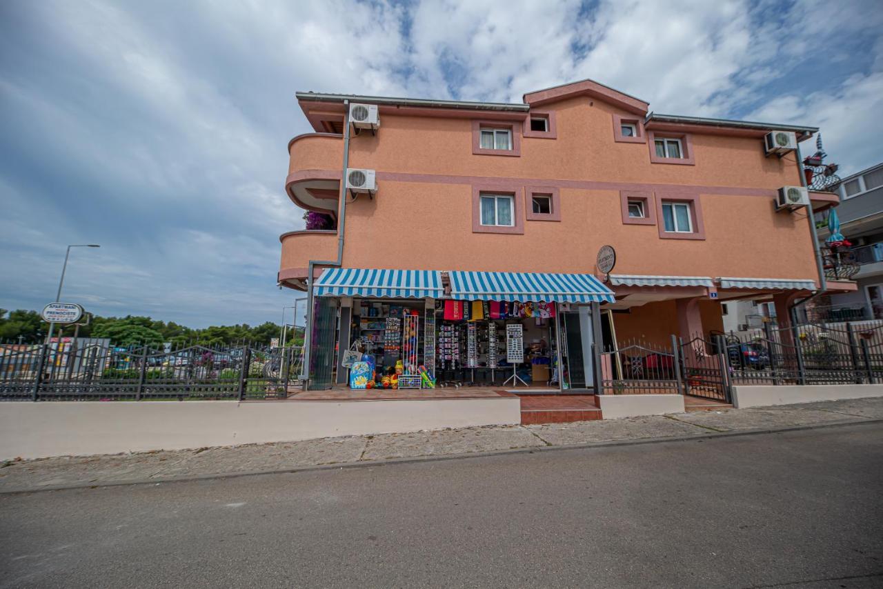 Apartment Marcic バール エクステリア 写真